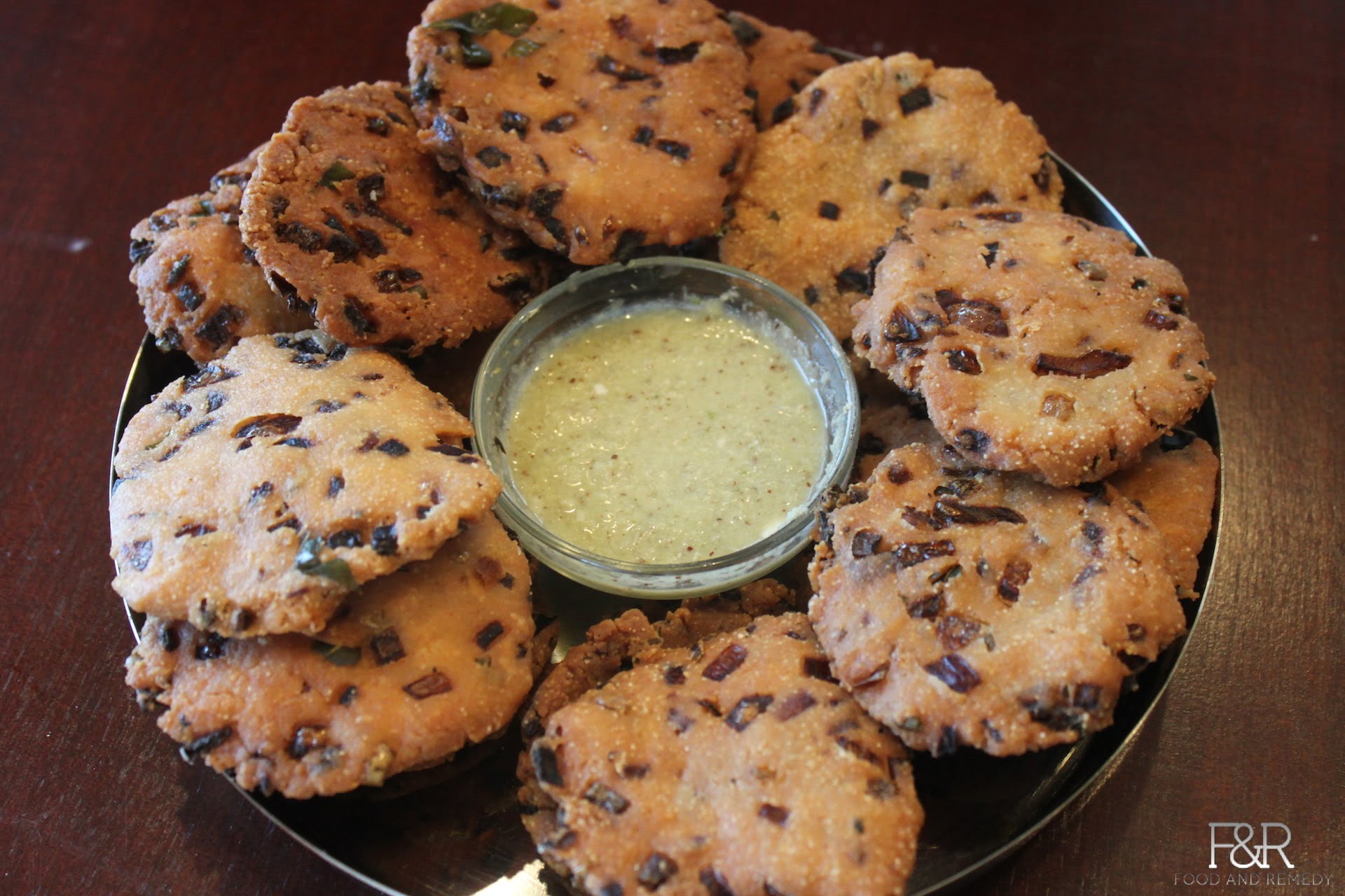 ಮದ್ದೂರು-ವಡೆ-Maddur-vade-recipe-in-Kannada