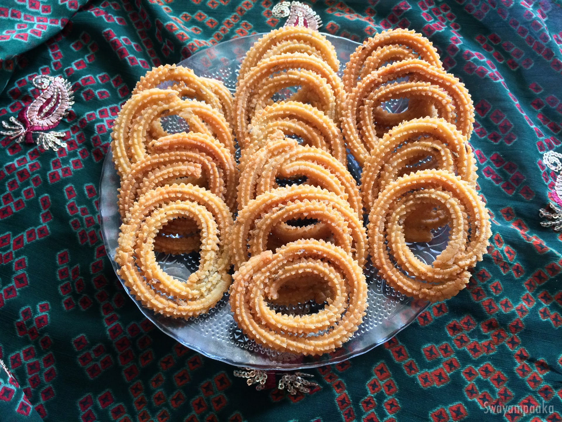 Chakli Recipe (Instant & Easy) » Dassana's Veg Recipes